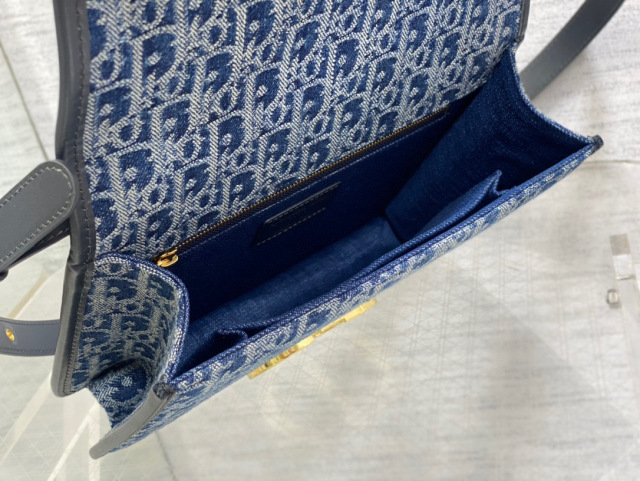 Christian Dior Montaigne Tasche Größe: 24 x 17 x 8 cm