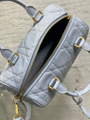 Beg Christian Dior Groove Saiz：25*19*16sm