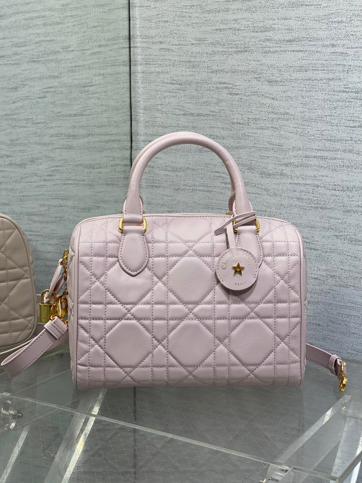 Christian Dior Groove Tasche Größe: 25 x 19 x 16 cm