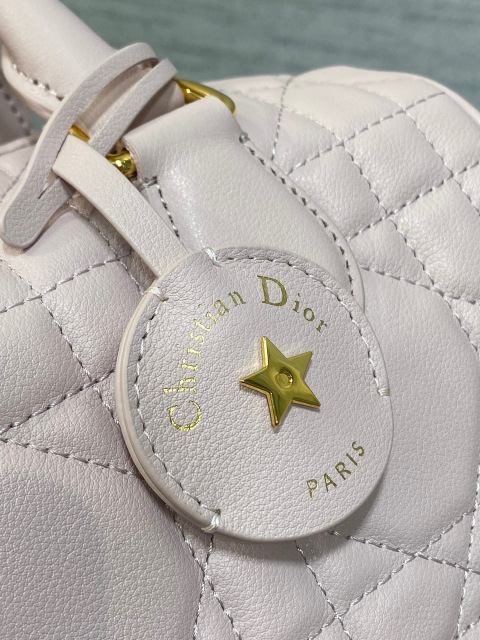 Christian Dior Groove Tasche Größe: 25 x 19 x 16 cm