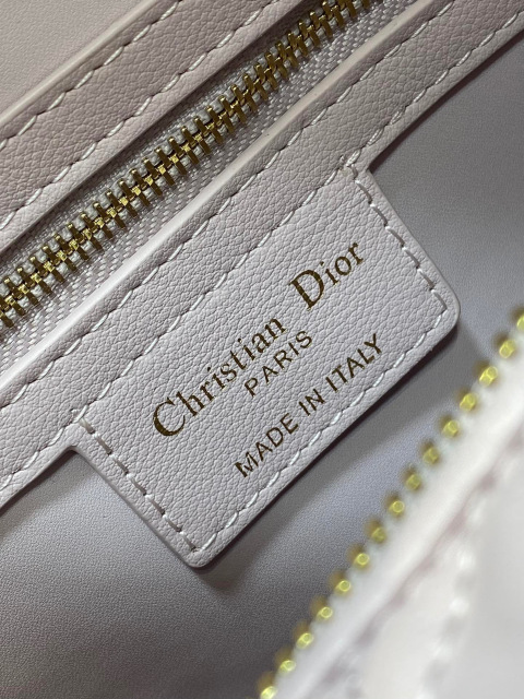 Christian Dior Groove Tasche Größe: 25 x 19 x 16 cm