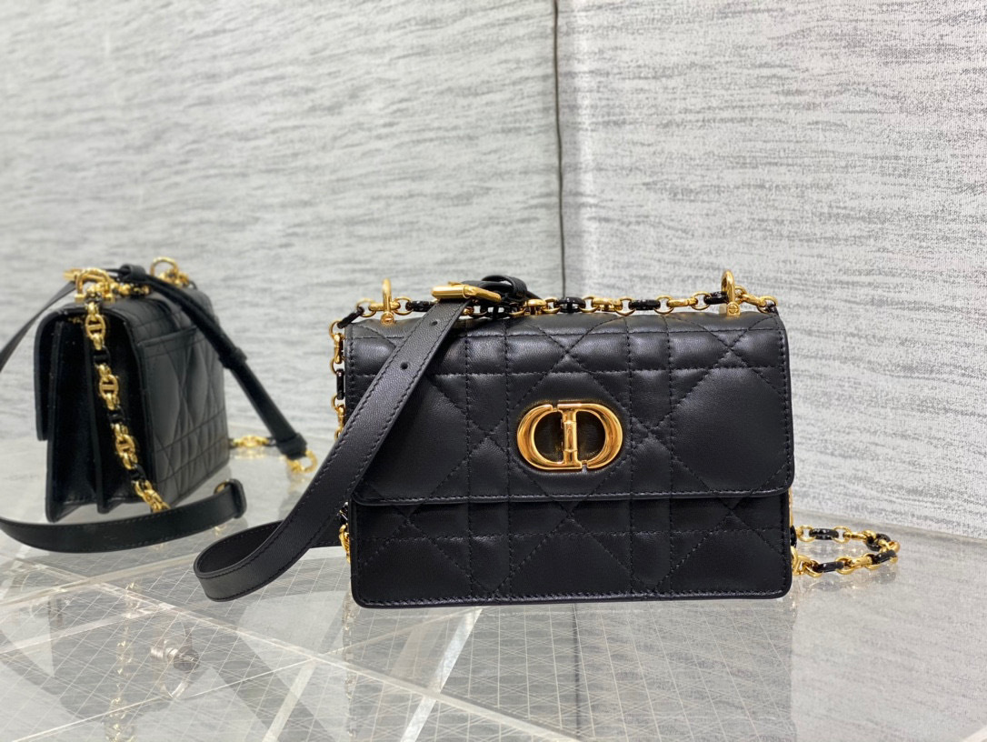 Christian Dior Miss Caro Größe: 17 * 13 * 7,5 cm