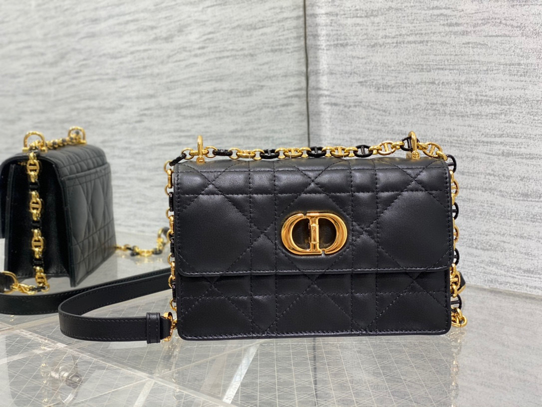 Christian Dior Miss Caro Größe: 17 * 13 * 7,5 cm