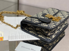 Christian Dior Cik Caro Saiz：17*13*7.5cm