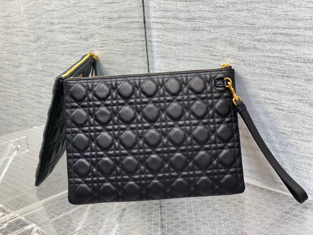 Christian Dior Caro Daily bag Size：30*24*3cm