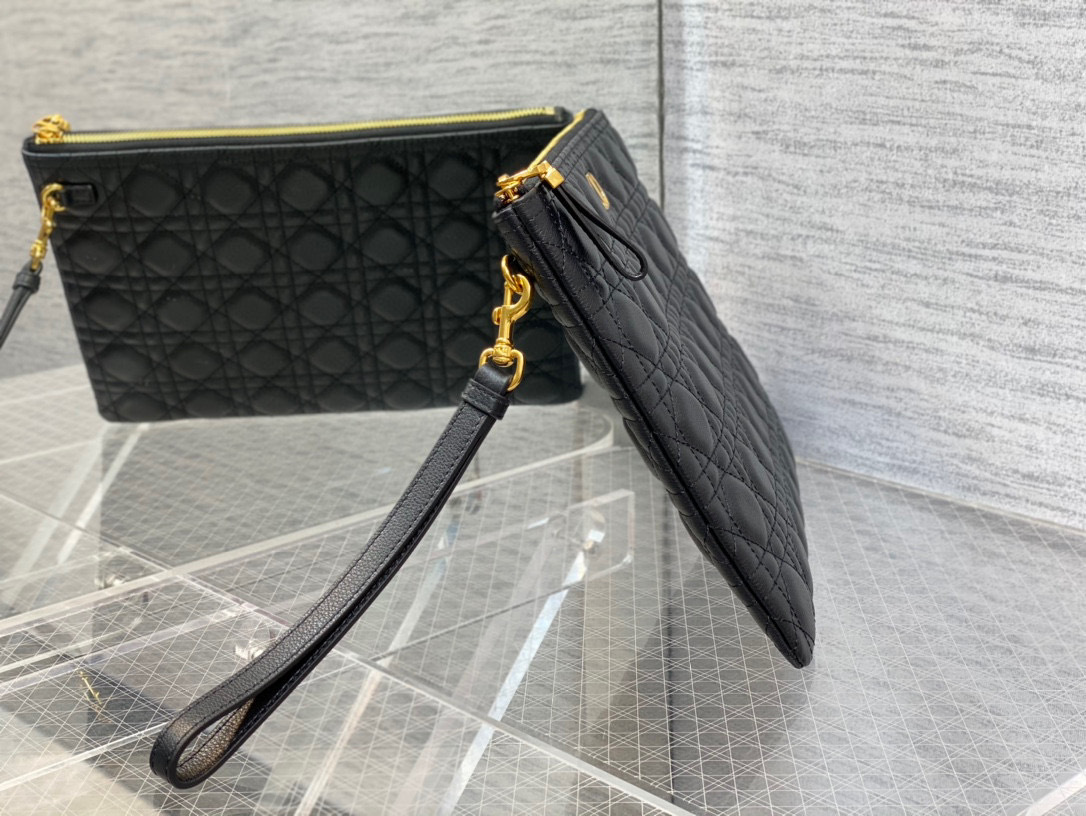 Christian Dior Caro Daily bag Size：30*24*3cm