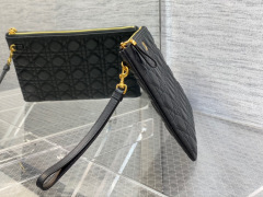Christian Dior Caro Daily bag Size：30*24*3cm