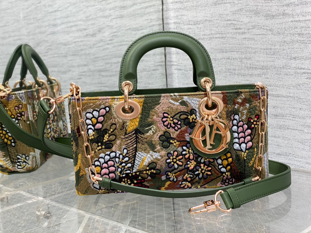 Christian Dior Lady limitierte Auflage Größe: 26 x 15 x 8 cm