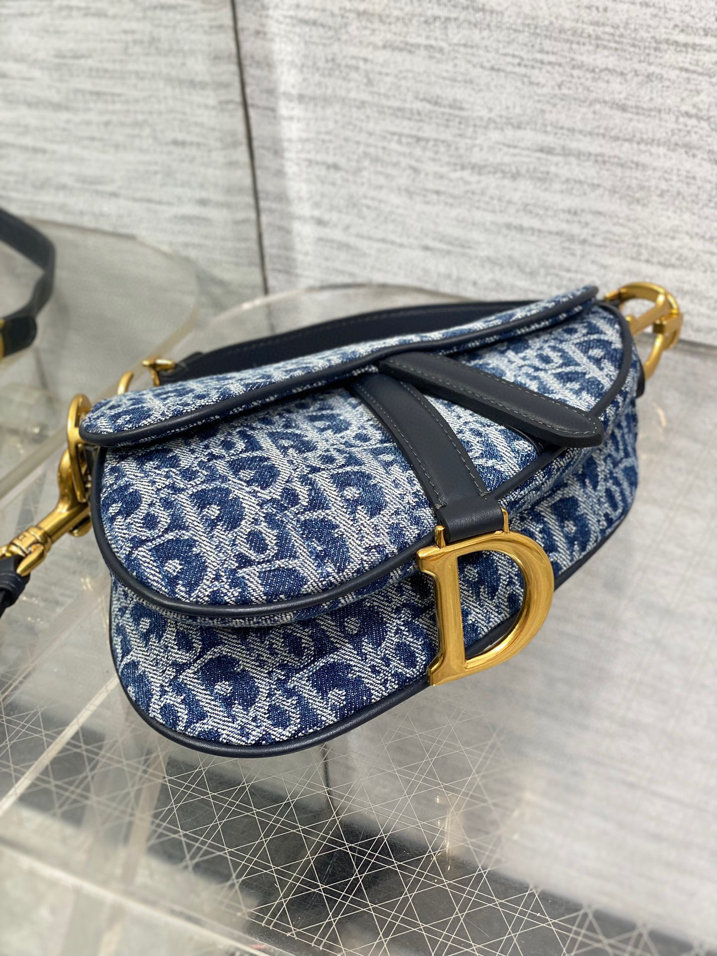 Borsa a sella Christian Dior Dimensioni: 17*5*15cm