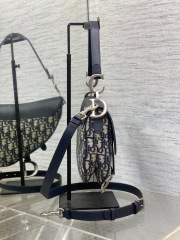 Christian Dior Saddle bag Size：17*5*15cm