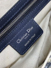 Christian Dior Saddle bag Size：17*5*15cm