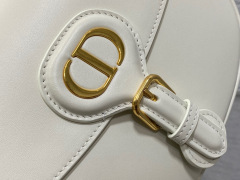 Christian Dior bobby bag Size：22*17*6cm