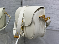 Christian Dior bobby bag Size：22*17*6cm