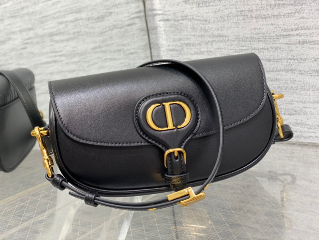 Christian Dior Bobby Bag Größe: 22 * 5 * 17 cm