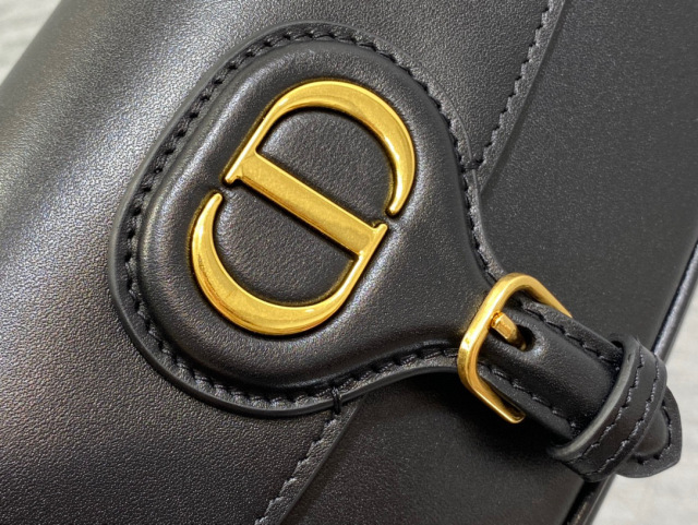 Christian Dior Bobby Bag Größe: 22 * 5 * 17 cm