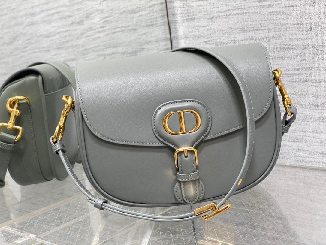 Christian Dior bobby bag  Size：22*17*6cm