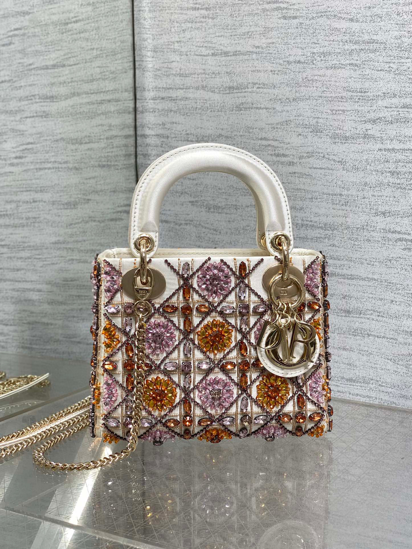Beg tersuai Christian Dior Lady Saiz：24*11*20sm