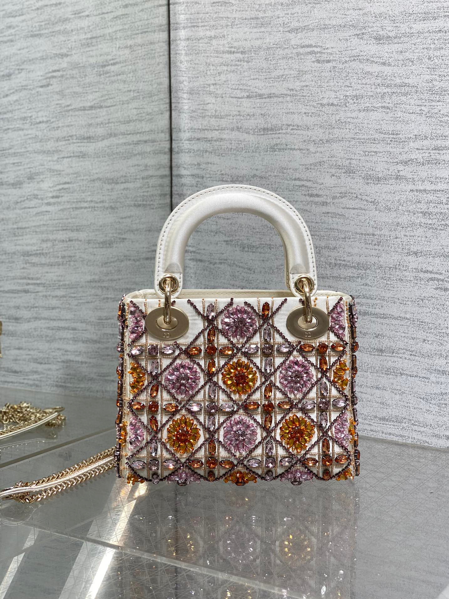Beg tersuai Christian Dior Lady Saiz：24*11*20sm