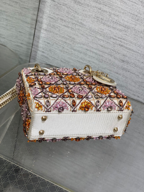 Beg tersuai Christian Dior Lady Saiz：24*11*20sm