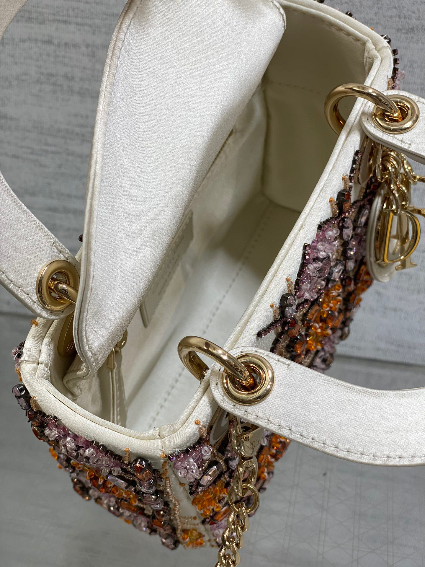 Beg tersuai Christian Dior Lady Saiz：24*11*20sm