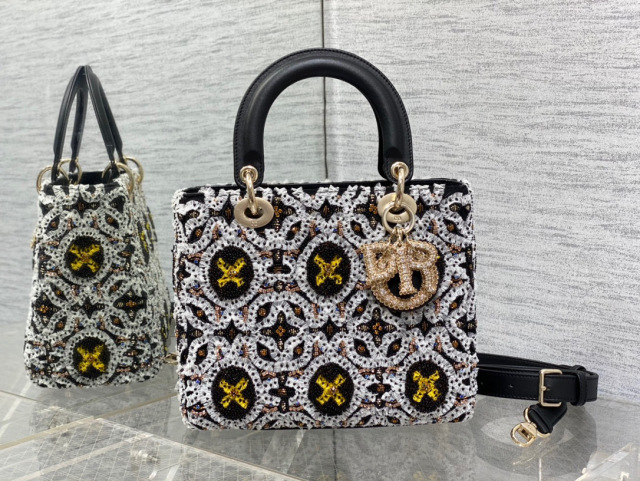 Borsa personalizzata Christian Dior Lady Dimensioni: 24*11*20cm