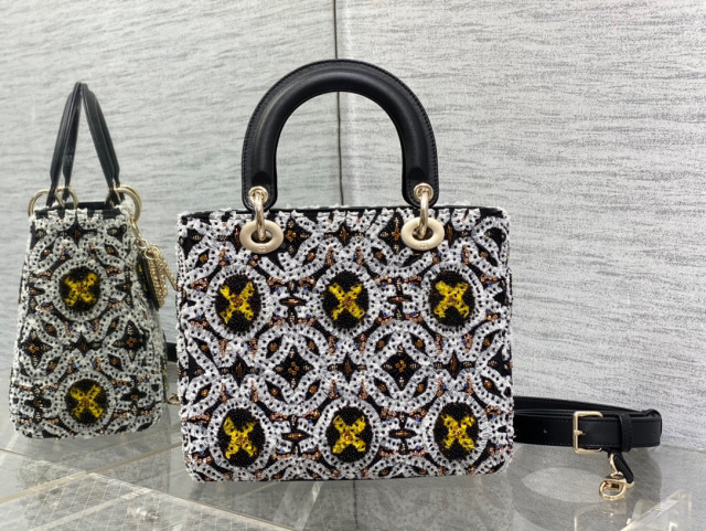 Borsa personalizzata Christian Dior Lady Dimensioni: 24*11*20cm