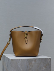 Borsa a secchiello Yves Saint Laurent Dimensioni: 20*17*13cm