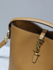 Borsa a secchiello Yves Saint Laurent Dimensioni: 20*17*13cm
