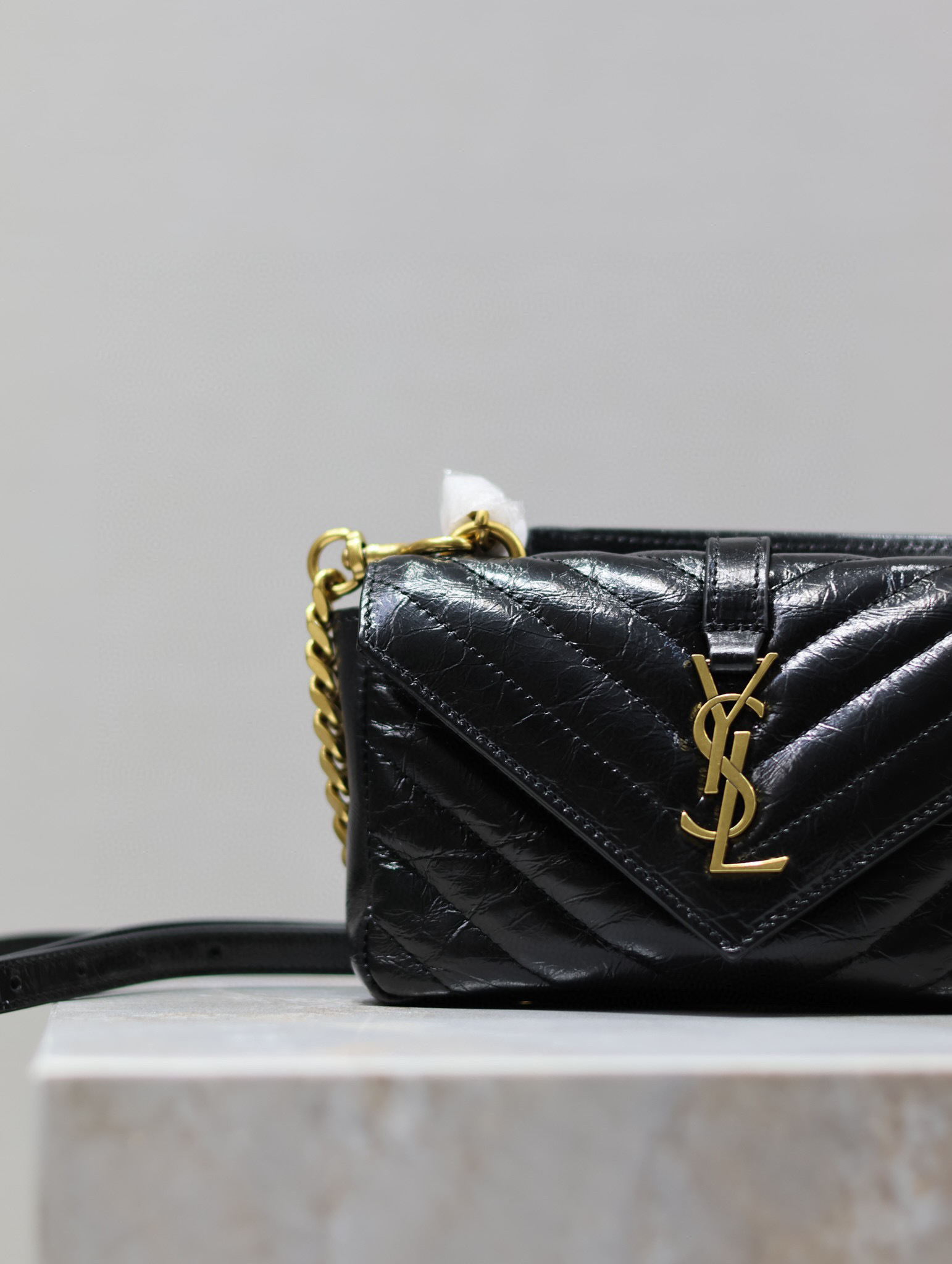 Borsa mini college Yves Saint Laurent Dimensioni: 20*13*3cm