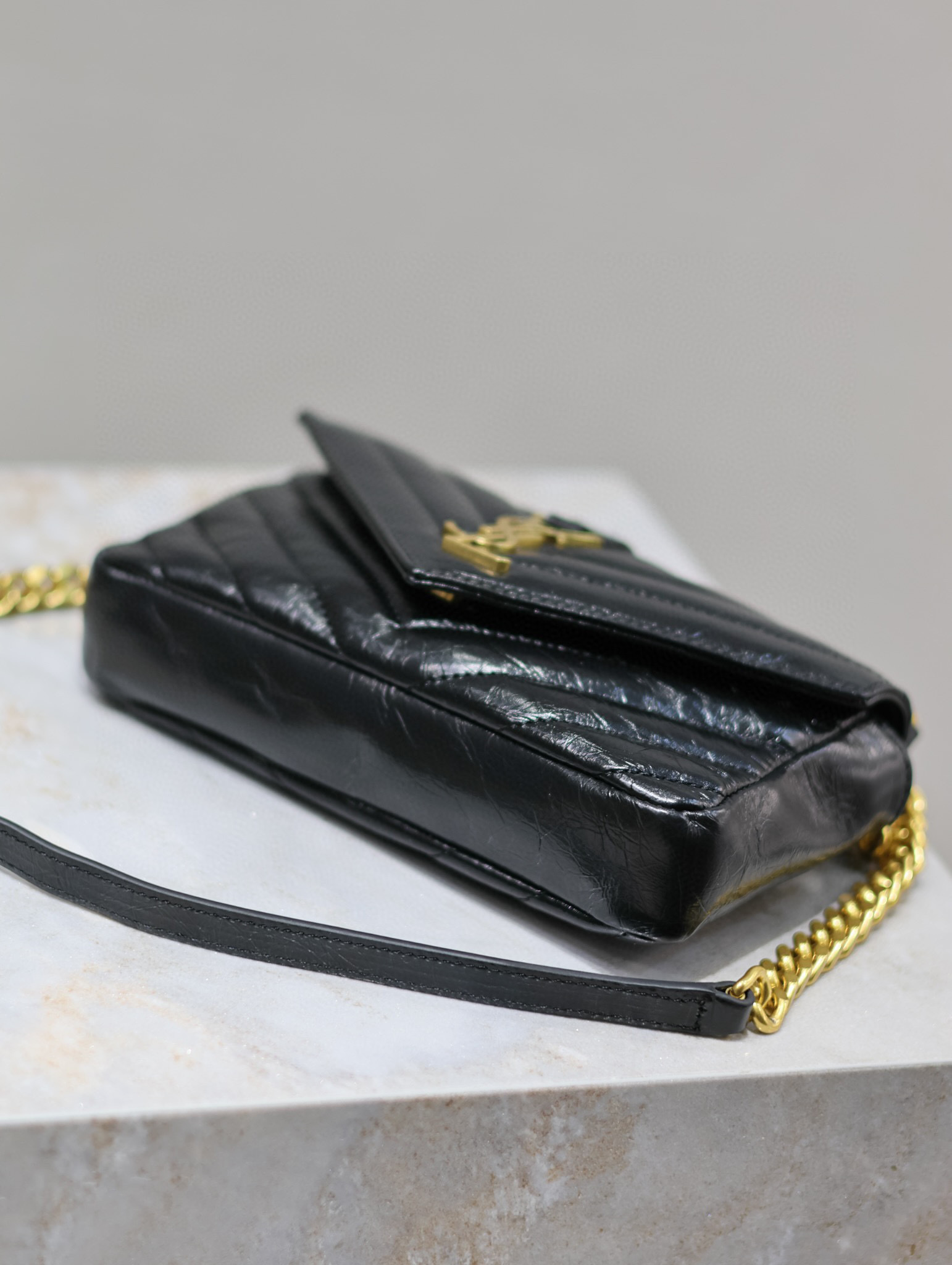 Borsa mini college Yves Saint Laurent Dimensioni: 20*13*3cm