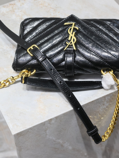 Borsa mini college Yves Saint Laurent Dimensioni: 20*13*3cm