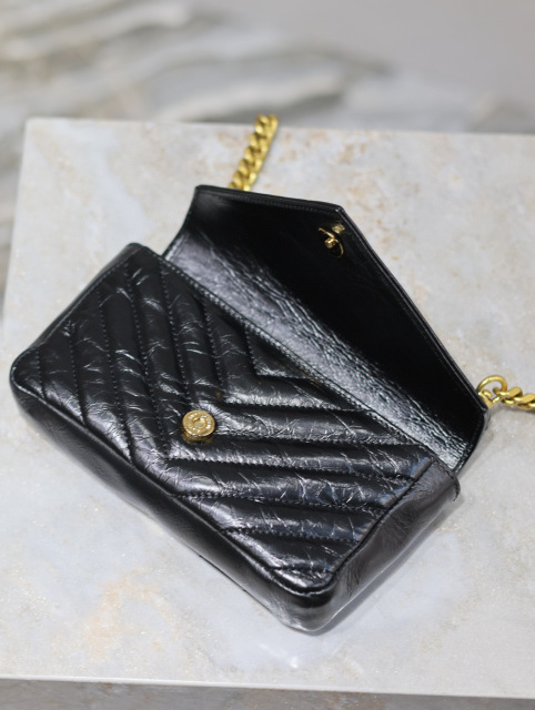 Borsa mini college Yves Saint Laurent Dimensioni: 20*13*3cm