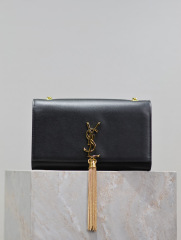 Borsa con frange Yves Saint Laurent Dimensioni: 24*14,5*5 cm