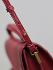 Yves Saint Laurent Cassndra bag  Size：24.5*20*11.5cm