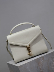 Borsa Cassndra Yves Saint Laurent Dimensioni: 24,5*20*11,5 cm