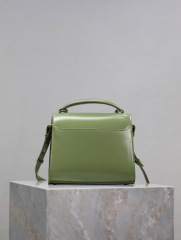 Yves Saint Laurent Cassndra Tasche Größe: 20 * 16 * 7,5 cm