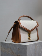 Beg Yves Saint Laurent Cassndra Saiz：20*16*7.5cm