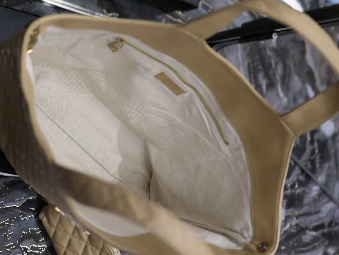 Yves Saint Laurent Einkaufstasche Größe: 47*61*8cm