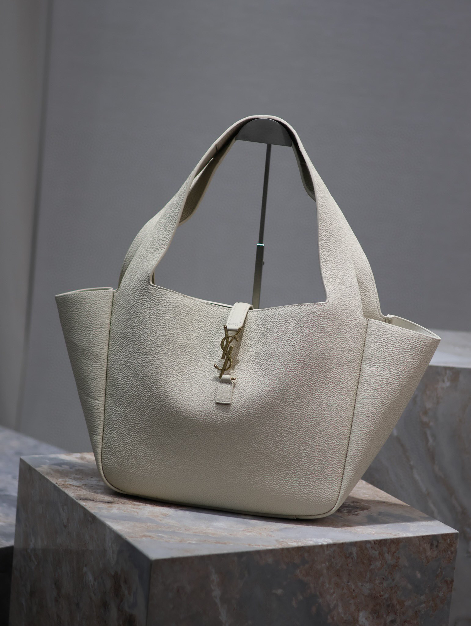 Yves Saint Laurent Nuova borsa della spesa Dimensioni: 50*28*18cm