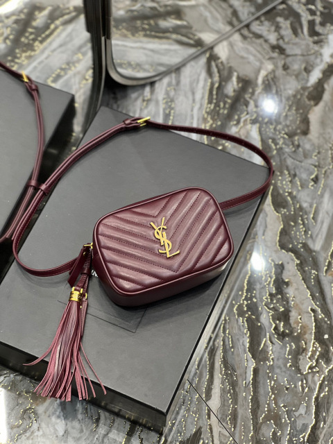 Yves Saint Laurent Neue Handtasche Größe: 15,5 x 10,5 x 5,5 cm