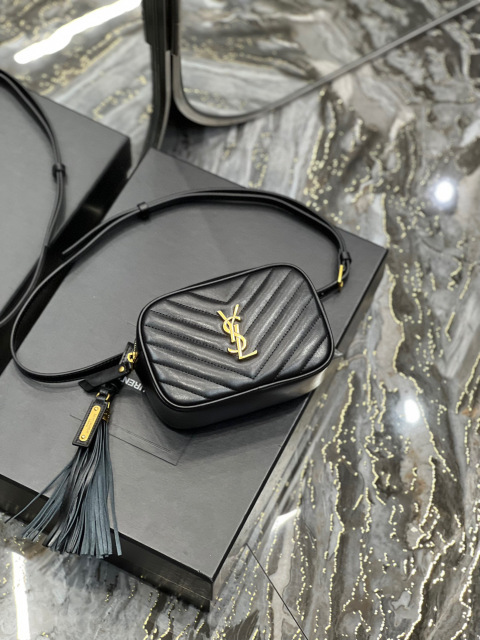Yves Saint Laurent Beg poket baharu Saiz：15.5*10.5*5.5sm