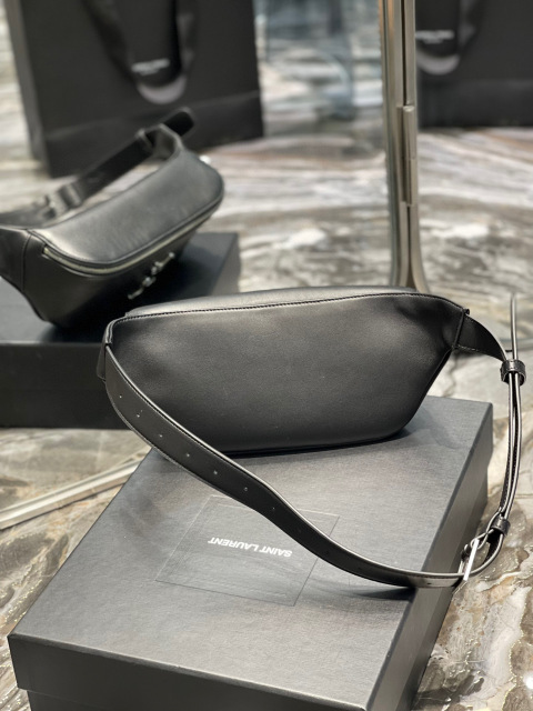 Borsa a tracolla Yves Saint Laurent Dimensioni: 26*12,5*7,5 cm