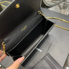 Yves Saint Laurent Mini-Umschlagtasche Größe: 19 x 12 x 4 cm