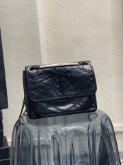 Yves Saint Laurent niki包尺寸：32*23*9cm