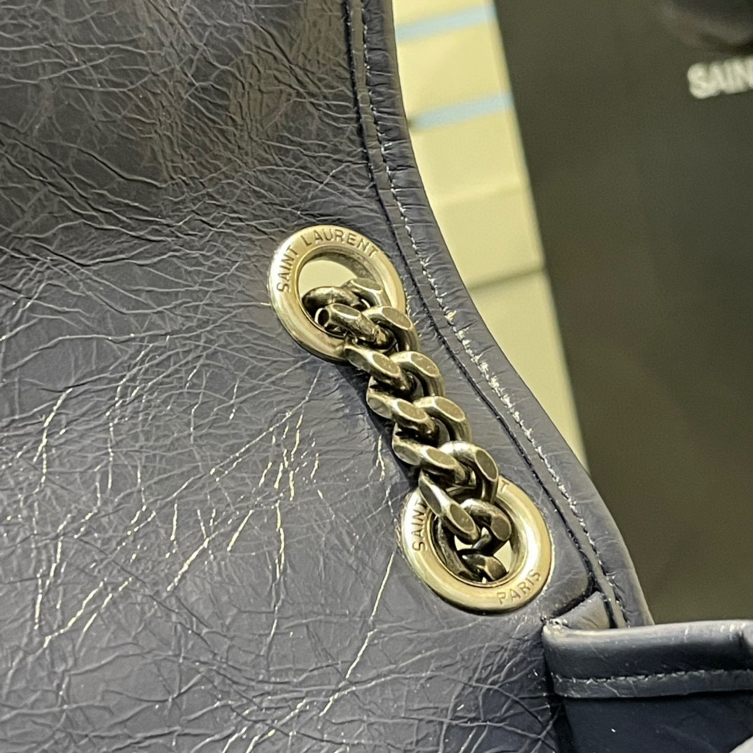 Borsa Niki Yves Saint Laurent Dimensioni: 32*23*9cm