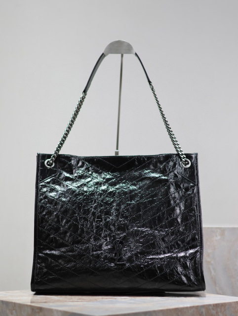 Borsa shopping Niki di Yves Saint Laurent Dimensioni: 39*31,5*12,5 cm
