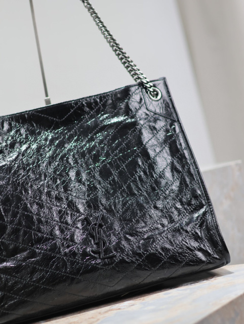 Borsa shopping Niki di Yves Saint Laurent Dimensioni: 39*31,5*12,5 cm
