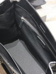 Borsa shopping Niki di Yves Saint Laurent Dimensioni: 39*31,5*12,5 cm
