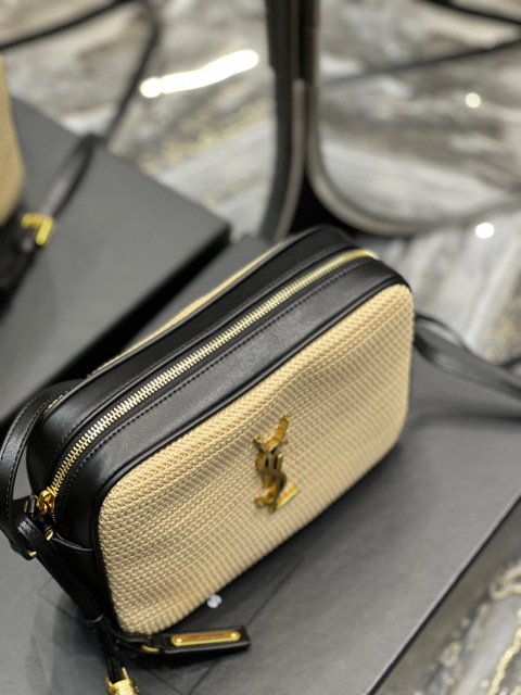 Yves Saint Laurent Braided bag Size：23*16*6cm