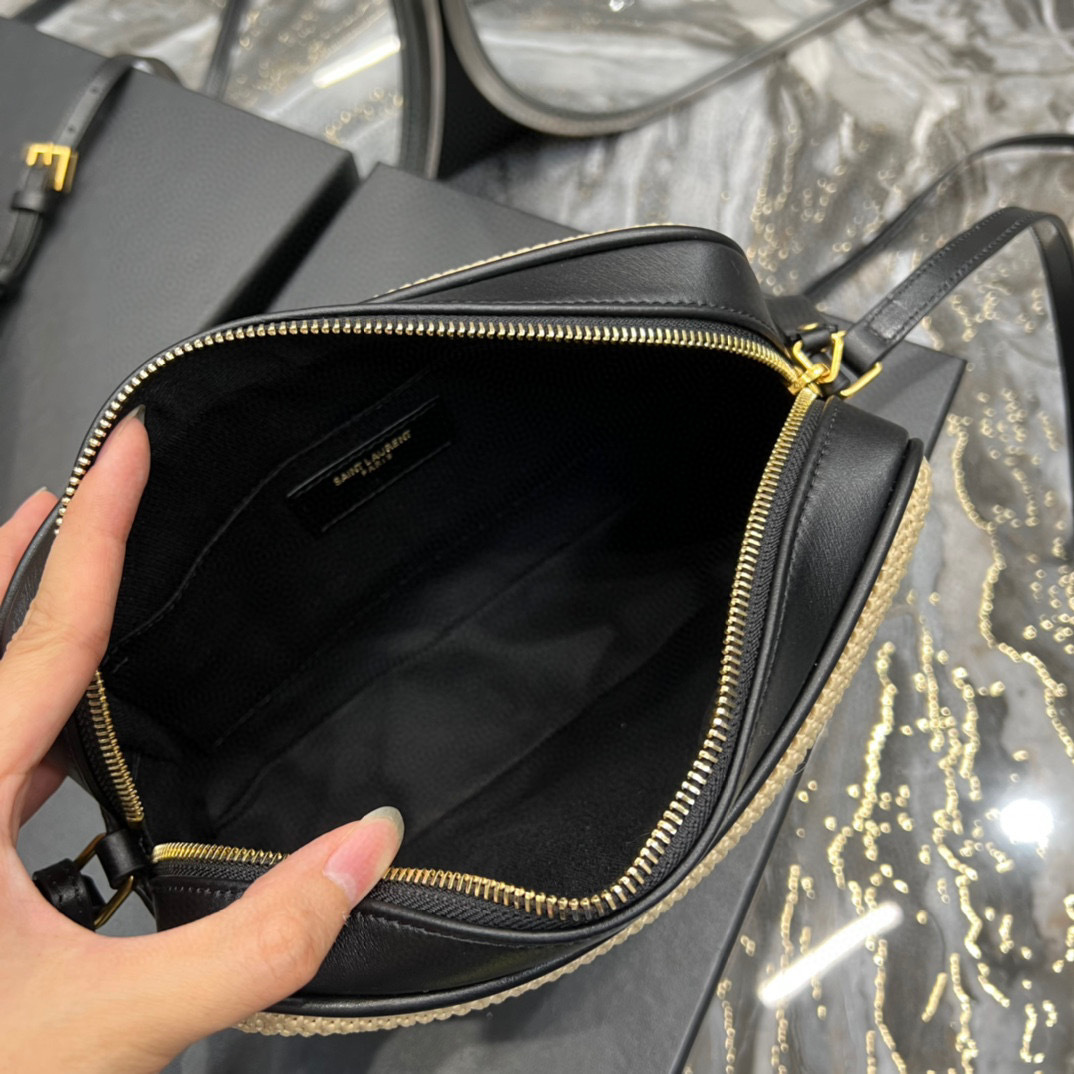 Yves Saint Laurent Braided bag Size：23*16*6cm
